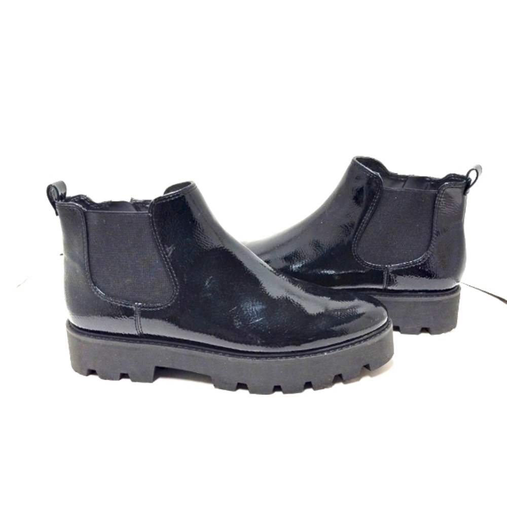 Franco Sarto patent  leather ankle boots Size: 10M